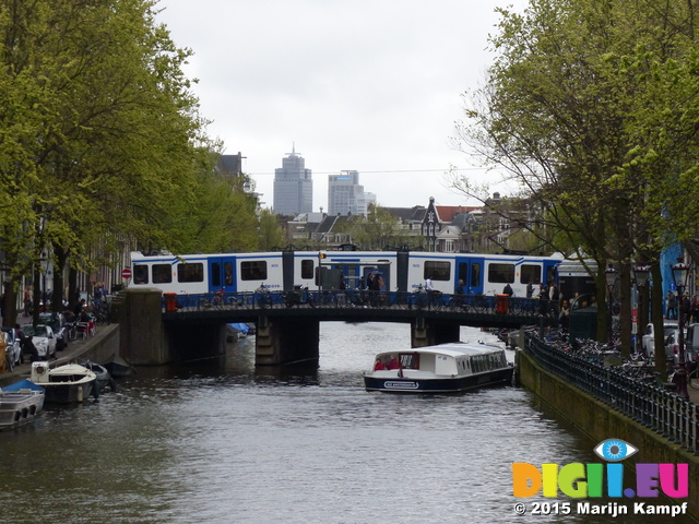 FZ014541 Tram on canal bridge in Amsterdam